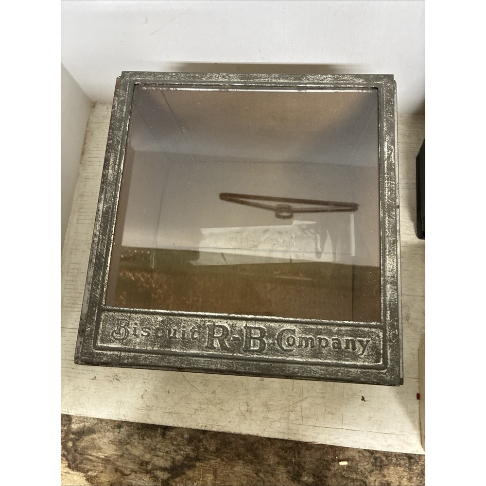 Antique R-B RB BISCUIT CO Box COUNTERTOP Glass & Tin CLEVELAND OHIO Display Lid
